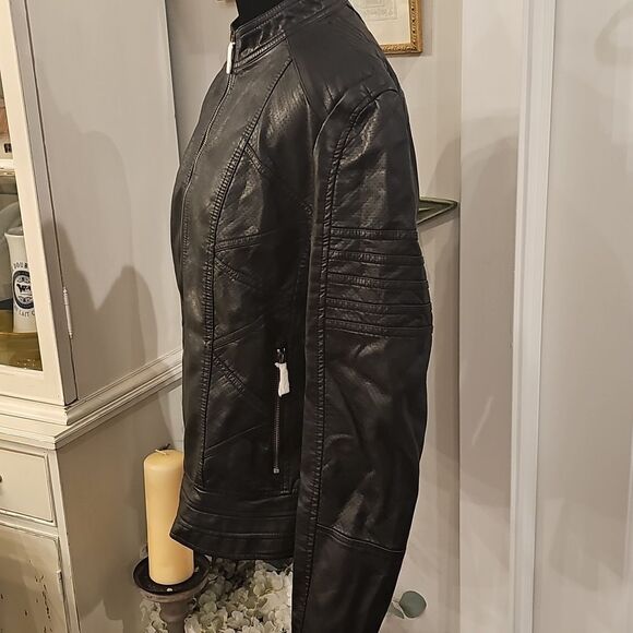 MADE BY JOHNNY Vegan Leather Moto Jacket Size XL Edgy‎ Streetwear Fall Layers - Picture 4 of 8